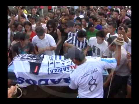 Sepultan a hincha aliancista asesinado Sepultan a hincha aliancista asesinado