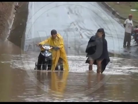 Evalúan declarar en emergencia la red vial de San Martín Evalúan declarar en emergencia la red vial de San Martín