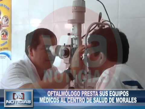 Oftalmólogo presta sus equipos médicos al centro de salud de Morales