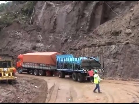 Pase por la carretera Tarapoto Yurimaguas se restablece paulatinamente Pase por la carretera Tarapoto Yurimaguas se restablece paulatinamente