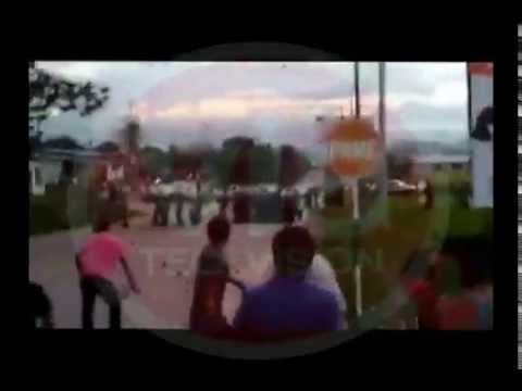 Policía se enfrenta pobladores de Moyobamba Policía se enfrenta pobladores de Moyobamba
