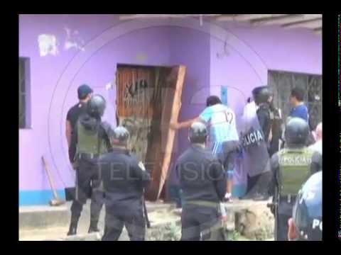 Una vez más frustran desalojo en domicilio de la cuadra 2 del jr. Jorge Chávez Una vez más frustran desalojo en domicilio de la cuadra 2 del jr. Jorge Chávez