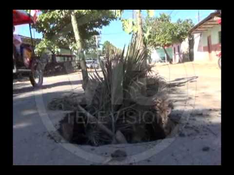 Cuestionan asfaltado del Jr. Jorge Chávez del barrio Huayco Cuestionan asfaltado del Jr. Jorge Chávez del barrio Huayco