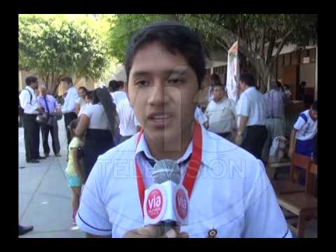 Premian a alumno que ocupó primer puesto en olimpiada de conocimientos Premian a alumno que ocupó primer puesto en olimpiada de conocimientos