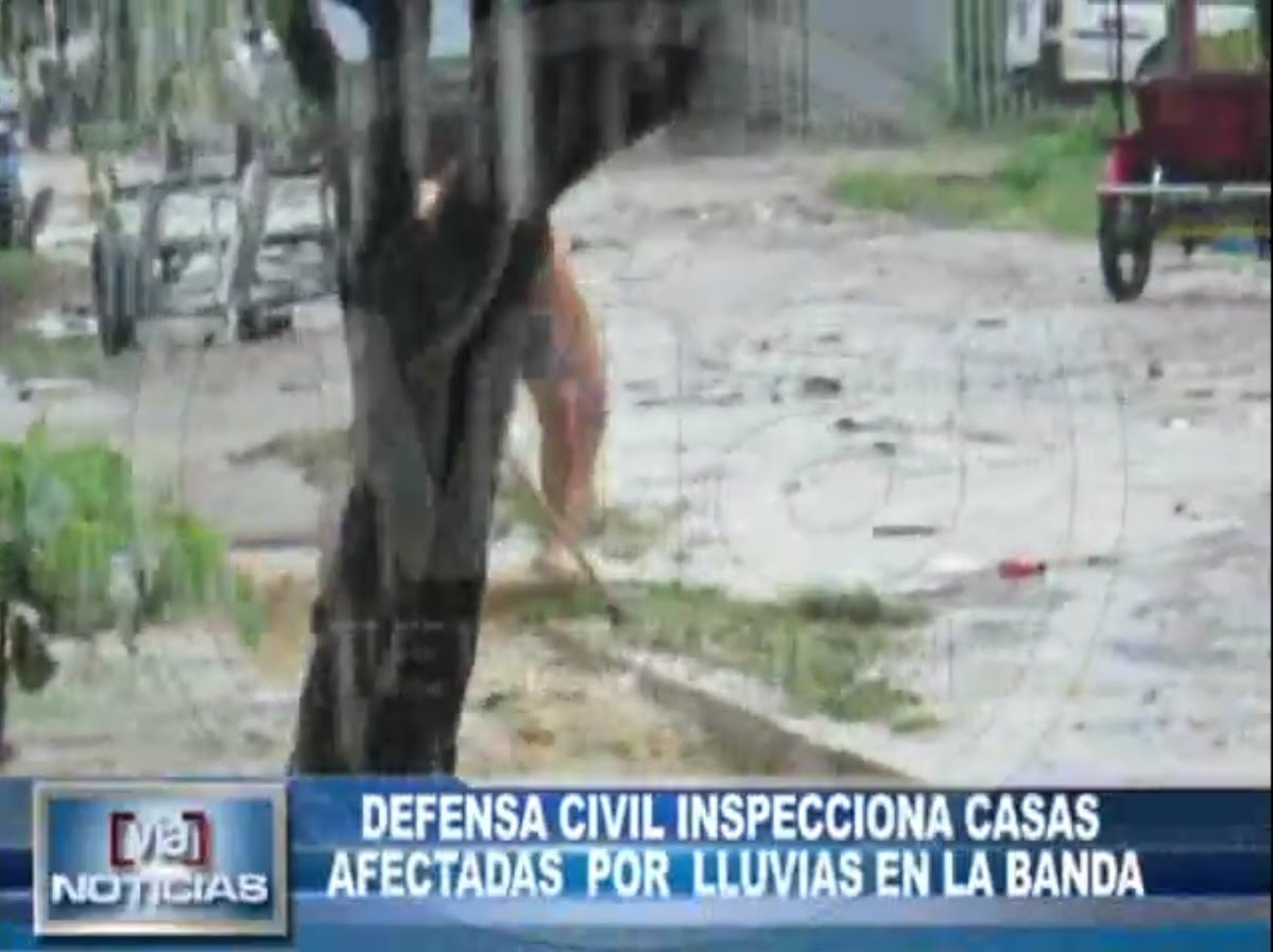 Defensa civil inspecciona casas afectadas  por las lluvias en La Banda