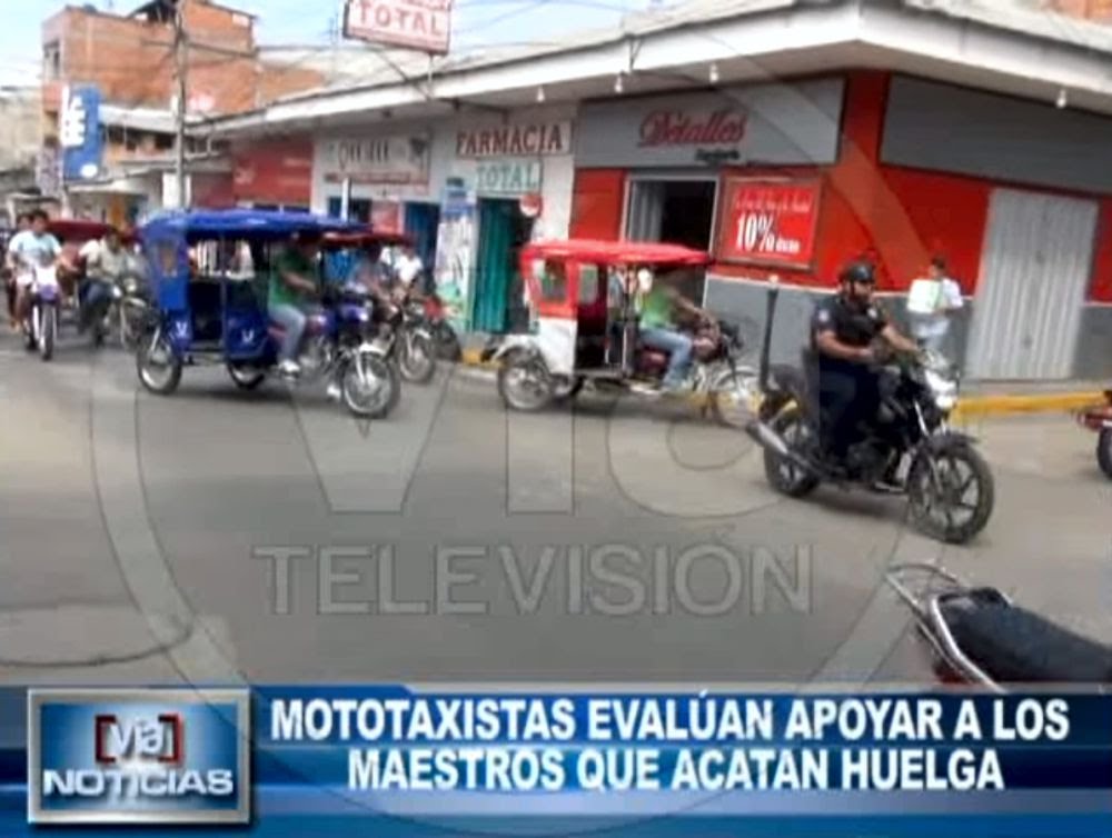 Mototaxistas evalúan apoyar a los maestros que acatan huelga