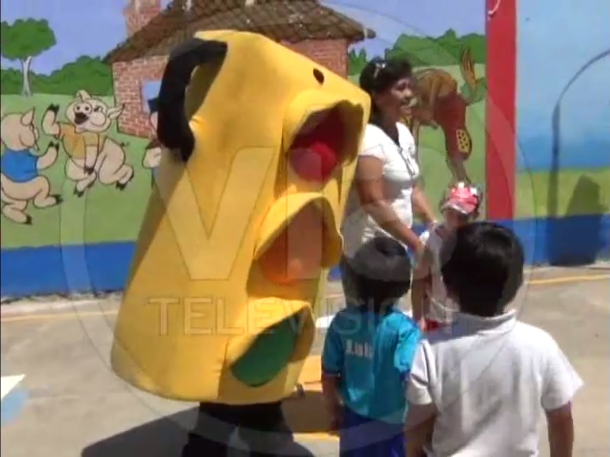 Realizan campaña de seguridad vial en institución educativa de nivel inicial Realizan campaña de seguridad vial en institución educativa de nivel inicial