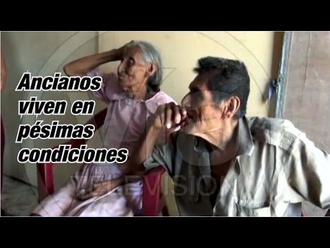 Ancianos viven en pésimas condiciones y sin fluido eléctrico Ancianos viven en pésimas condiciones y sin fluido eléctrico