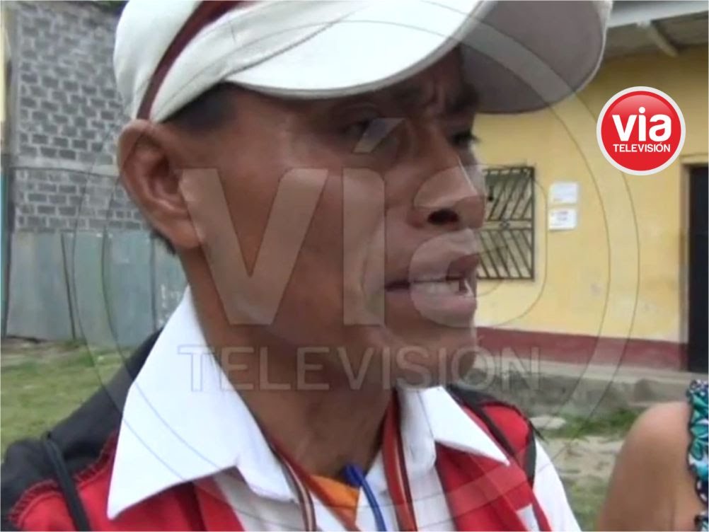 Hombre denuncia a su hermana por vender terreno que no le pertenecía Hombre denuncia a su hermana por vender terreno que no le pertenecía