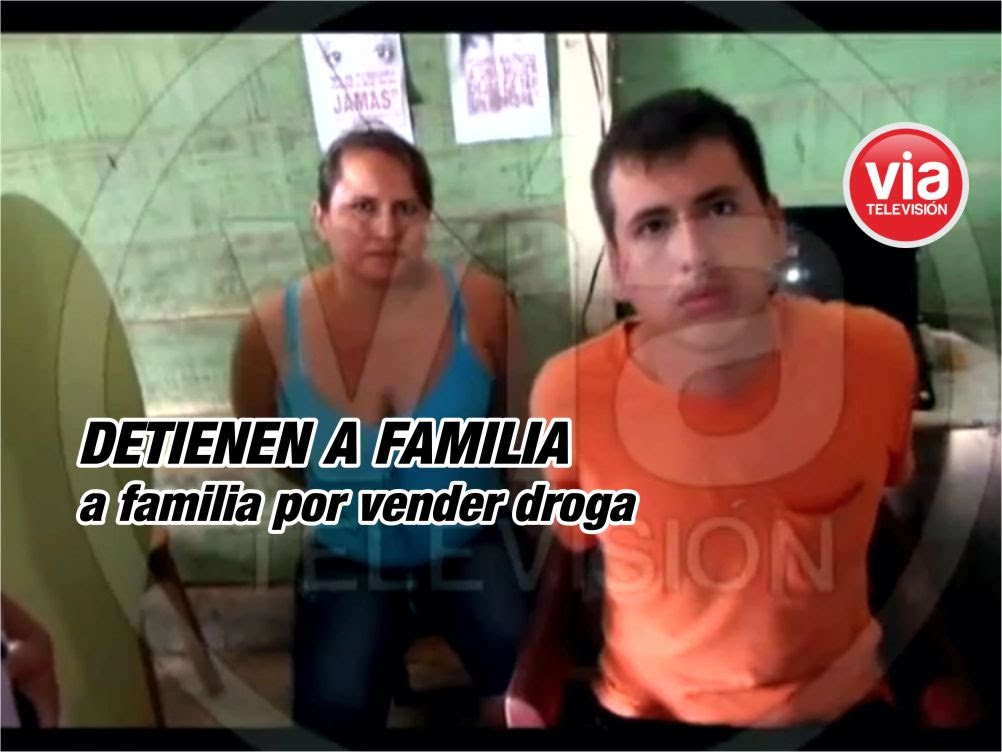 Juanjui: Detienen cuatro integrantes de una familia por comercializar drogas Juanjui: Detienen cuatro integrantes de una familia por comercializar drogas