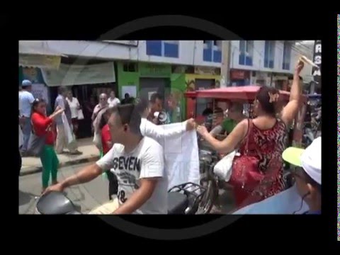 Comerciantes del mercado cierran calles como medida de protesta Comerciantes del mercado cierran calles como medida de protesta