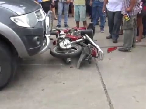 Accidente en intersección de jirones Cahuide y Maynas deja una persona herida Accidente en intersección de jirones Cahuide y Maynas deja una persona herida