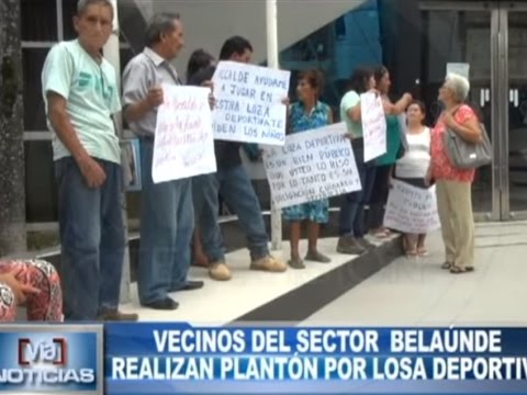 Vecinos del sector Fernando Belaúnde realizan plantón por losa deportiva Vecinos del sector Fernando Belaúnde realizan plantón por losa deportiva