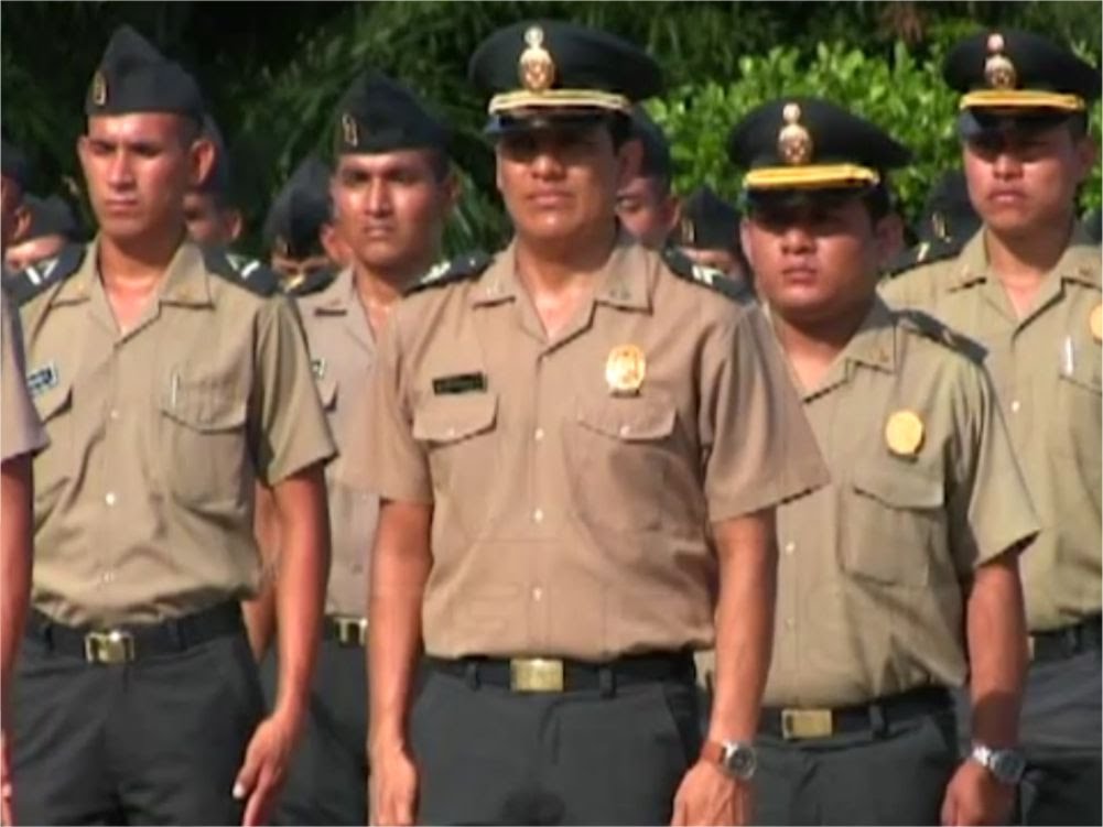 Designan como policías del mes a tres sub oficiales de la DIVICAJ