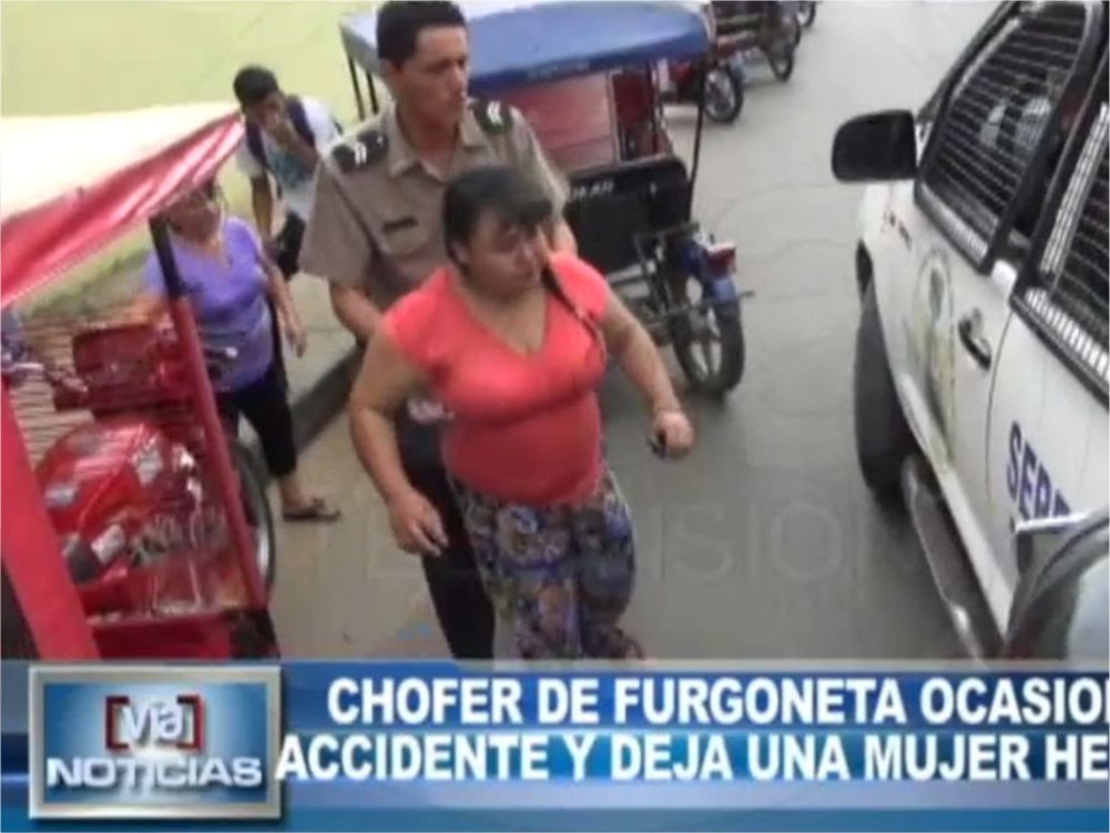Tarapoto: Chofer de furgoneta ocasiona accidente y deja una mujer herida Tarapoto: Chofer de furgoneta ocasiona accidente y deja una mujer herida