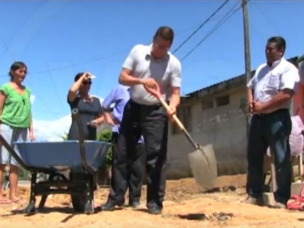 Tarapoto: Inician trabajos para asfaltado del jirón Independencia cuadra uno Tarapoto: Inician trabajos para asfaltado del jirón Independencia cuadra uno