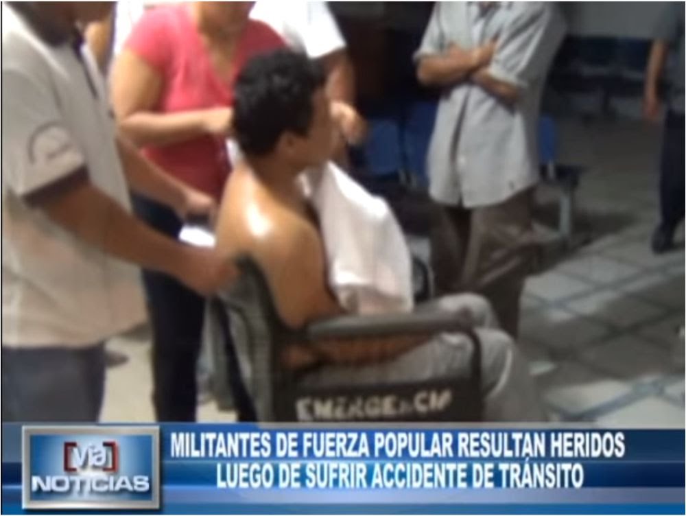 Militantes de Fuerza Popular resultan heridos luego de sufrir accidente tránsito Militantes de Fuerza Popular resultan heridos luego de sufrir accidente tránsito