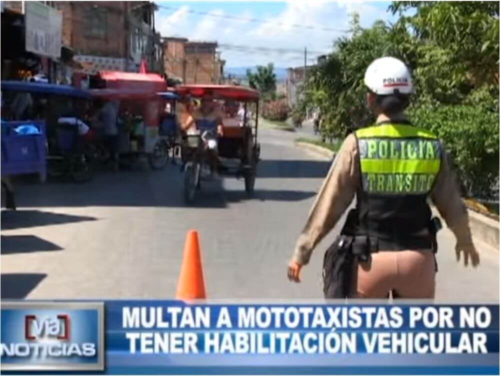 Tarapoto: Multan a mototaxistas por no tener habilitación vehicular Tarapoto: Multan a mototaxistas por no tener habilitación vehicular