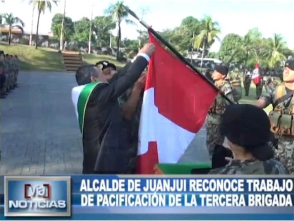 Alcalde de Juanjui reconoce trabajo de pacificación de la tercera Brigada Alcalde de Juanjui reconoce trabajo de pacificación de la tercera Brigada