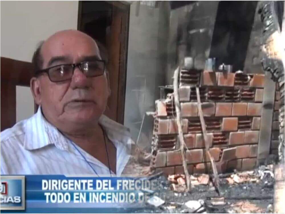 Dirigente del FRECIDES lo pierde todo en incendio de su vivienda