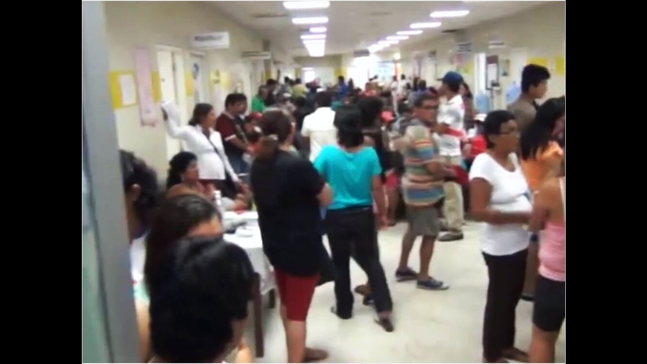 Autoridades regionales dan a conocer situación del hospital de contingencia Autoridades regionales dan a conocer situación del hospital de contingencia