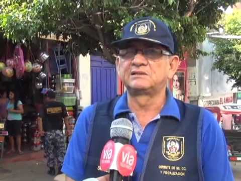 Realizan operativo contra comerciantes ambulatorios en el mercado 2 Realizan operativo contra comerciantes ambulatorios en el mercado 2