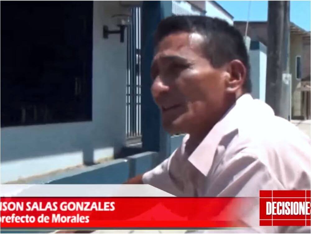Subprefecto del distrito de Morales agrede físicamente a sus esposa