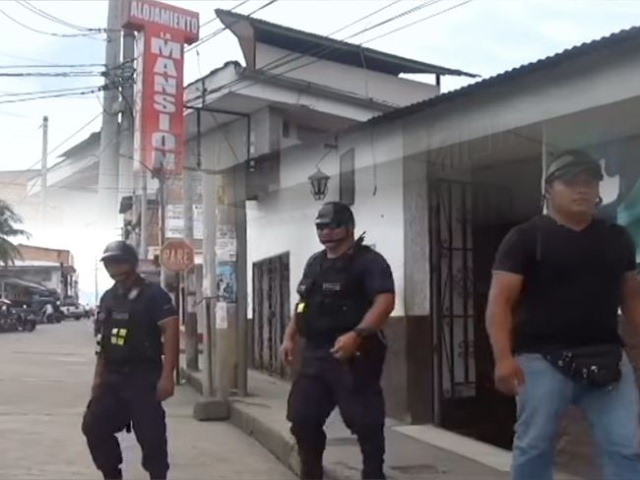 Asaltan a recepcionista de alojamiento y se llevan 5 mil soles
