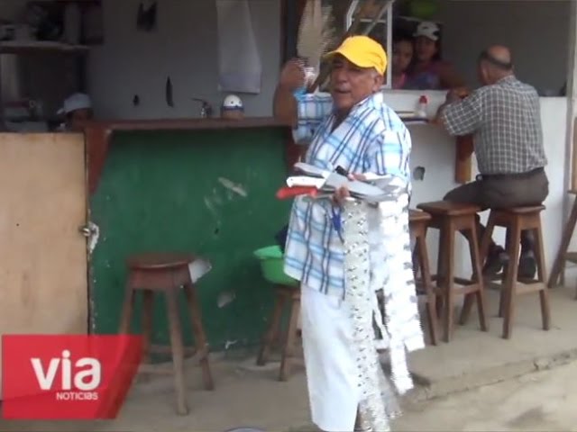 Ambulantes venden medicamentos  en el mercado de La Banda de Shilcayo