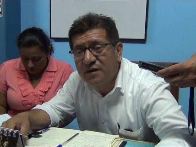 Director de UGEL SM responde a denuncia por supuesto abuso de autoridad Director de UGEL SM responde a denuncia por supuesto abuso de autoridad