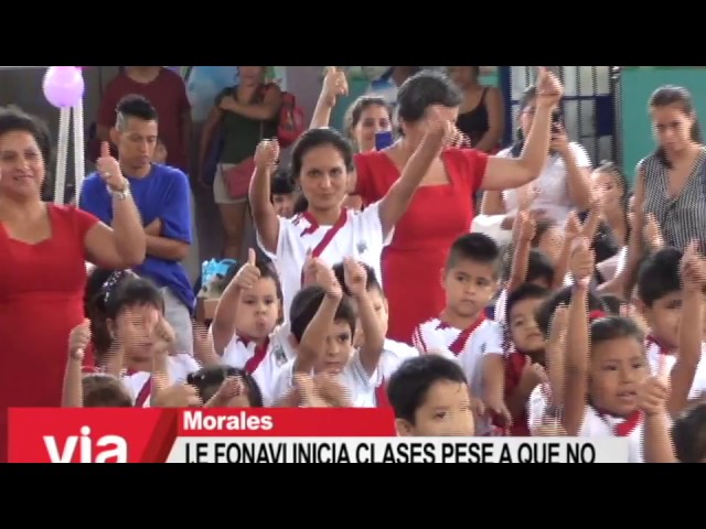 I.E Fonavi inicia clases pese a que no cuenta con profesora para aula de tres años I.E Fonavi inicia clases pese a que no cuenta con profesora para aula de tres años