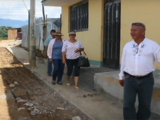 Inspeccionan obra de colocación de redes de agua y desagüe en La Banda de Shilcayo Inspeccionan obra de colocación de redes de agua y desagüe en La Banda de Shilcayo
