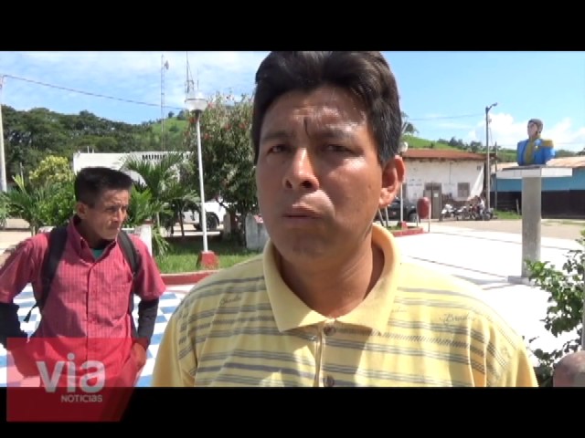 Moradores de Vistoso Grande exigen obra al alcalde de Zapatero Moradores de Vistoso Grande exigen obra al alcalde de Zapatero
