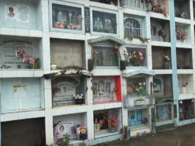 Denuncian que hay pocos espacios para sepulturas en el cementerio Denuncian que hay pocos espacios para sepulturas en el cementerio