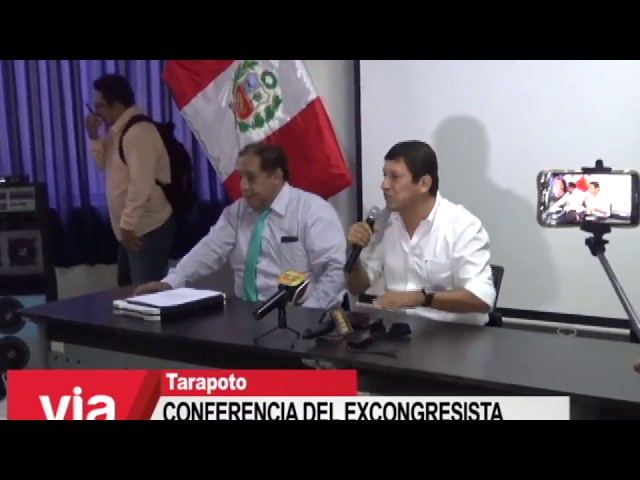 Conferencia del ex congresista Víctor Isla se realizó de manera accidentada Conferencia del ex congresista Víctor Isla se realizó de manera accidentada