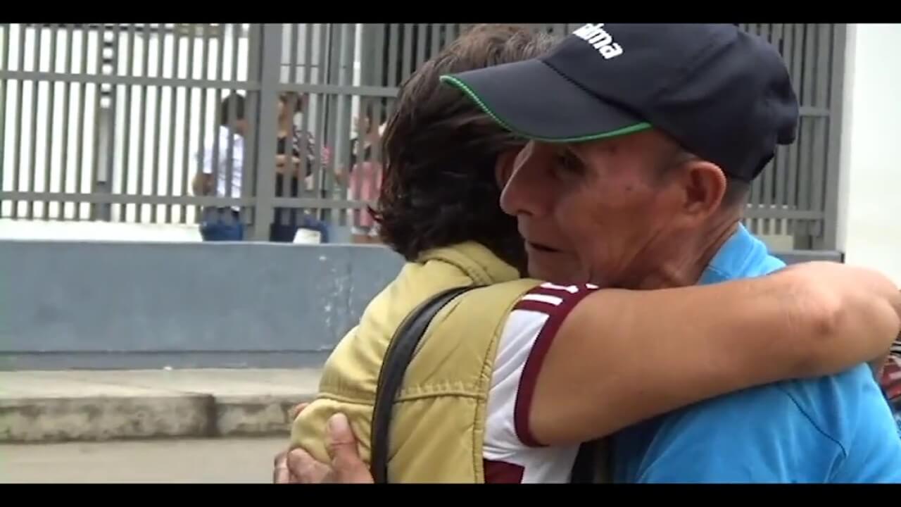 Joven parturienta está en coma y familiares buscan apoyo para su traslado a Lima Joven parturienta está en coma y familiares buscan apoyo para su traslado a Lima