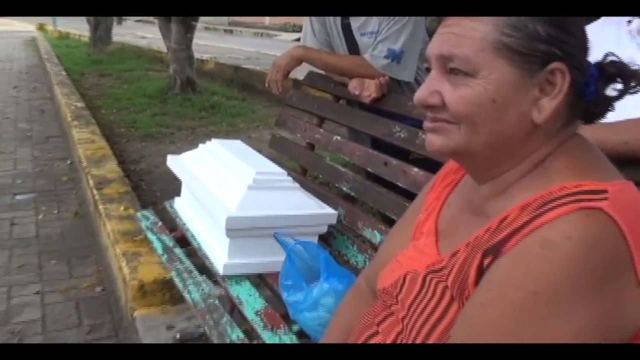 Padre de familia busca apoyo para sepultar a su hijo recién nacido Padre de familia busca apoyo para sepultar a su hijo recién nacido