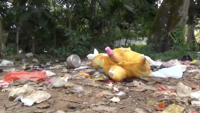 Basura acumulada genera malestar en vecinos de la parte alta del ...