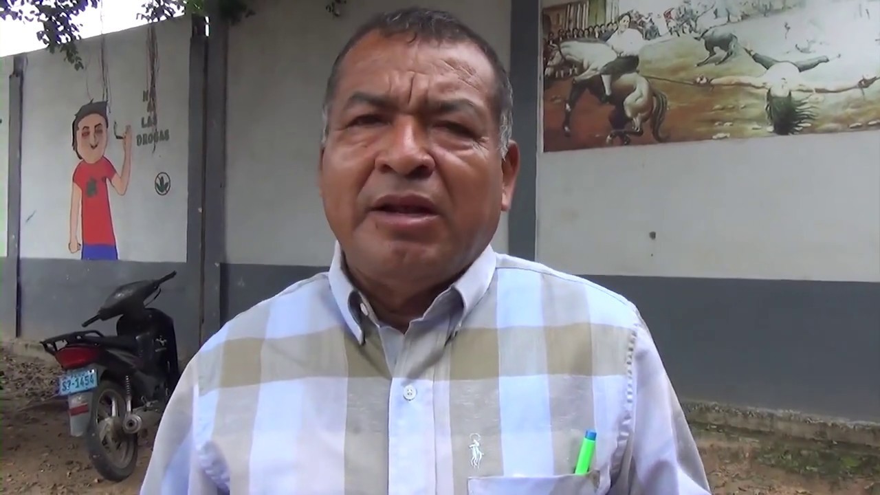 Subdirector de I.E. Túpac Amaru descarta irregularidades en proceso de matrícula Subdirector de I.E. Túpac Amaru descarta irregularidades en proceso de matrícula