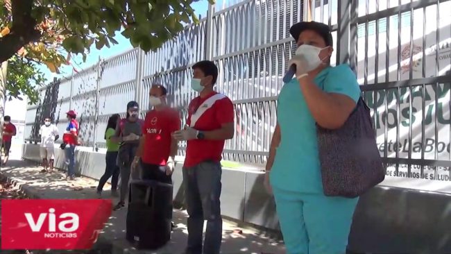 Enfermera de la iglesia Esmirna realiza oraciones a pacientes covid y brinda testimonio Enfermera de la iglesia Esmirna realiza oraciones a pacientes covid y brinda testimonio