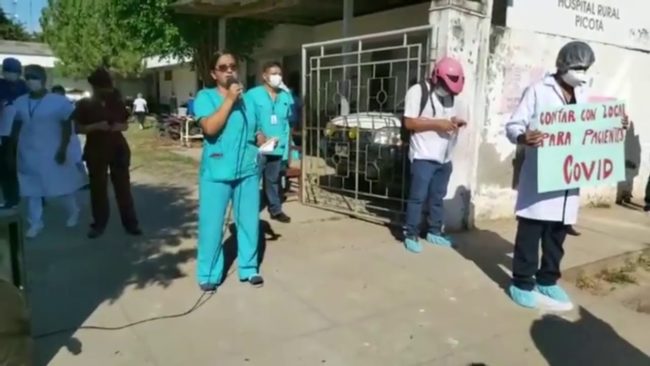 Personal de salud compra sus propios implementos por desatención del GORESAM Personal de salud compra sus propios implementos por desatención del GORESAM