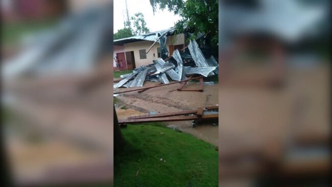 Fuertes vientos afectan decenas de viviendas en Yurimaguas Fuertes vientos afectan decenas de viviendas en Yurimaguas