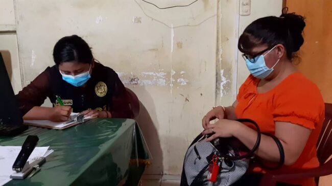 Madre de familia denuncia ataque de barristas en distrito Bandino Madre de familia denuncia ataque de barristas en distrito Bandino