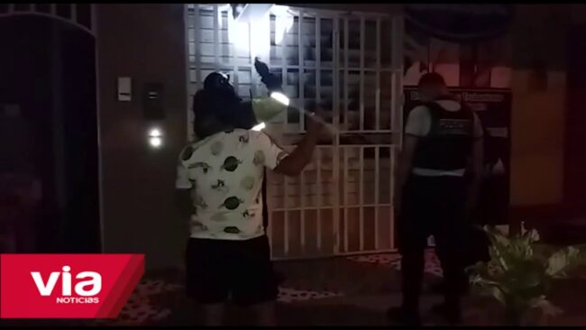 Por ataques de extorsión intentan incendiar vivienda con bomba molotov Por ataques de extorsión intentan incendiar vivienda con bomba molotov