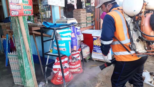 Comerciantes no están satisfechos con fumigación en mercado de La Banda de Shilcayo Comerciantes no están satisfechos con fumigación en mercado de La Banda de Shilcayo