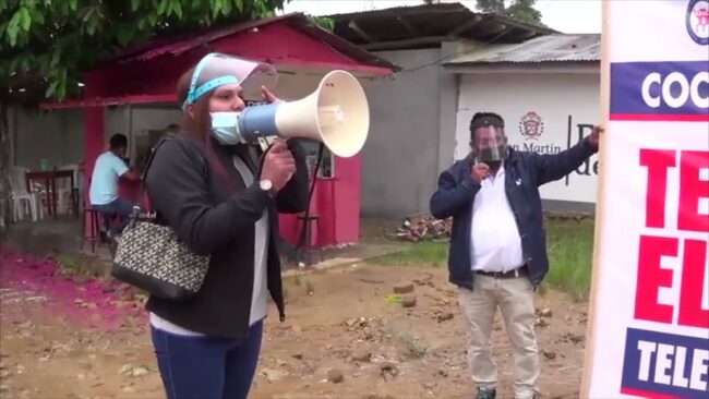 Trabajadores despedidos de telefónica realizan medida de protesta Trabajadores despedidos de telefónica realizan medida de protesta