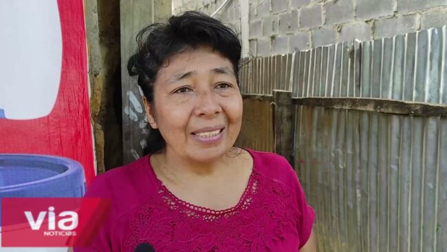 Cerca de tres familias están afectadas con el colapso de una tubería de desagüe Cerca de tres familias están afectadas con el colapso de una tubería de desagüe