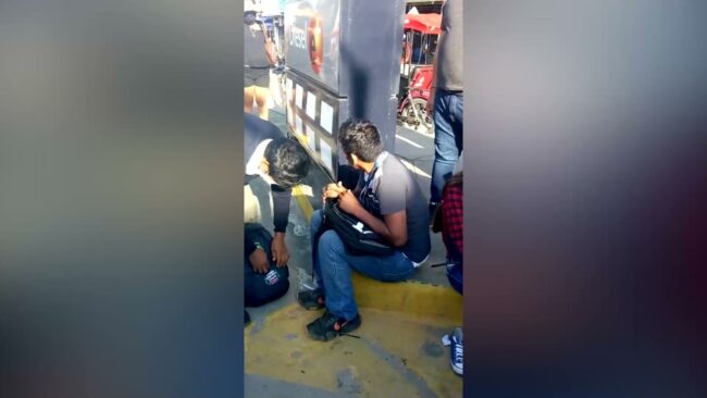 Choque de motos deja tres heridos en el centro de Tarapoto Choque de motos deja tres heridos en el centro de Tarapoto