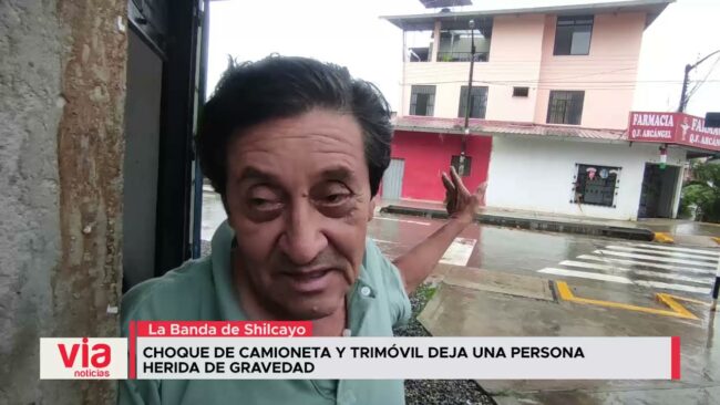 Choque de camioneta y trimóvil deja una persona herida de gravedad Choque de camioneta y trimóvil deja una persona herida de gravedad