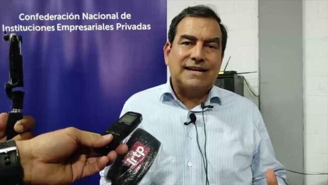 Presidente de la CONFIEP recomienda al gobierno reactiva la economía del país Presidente de la CONFIEP recomienda al gobierno reactiva la economía del país